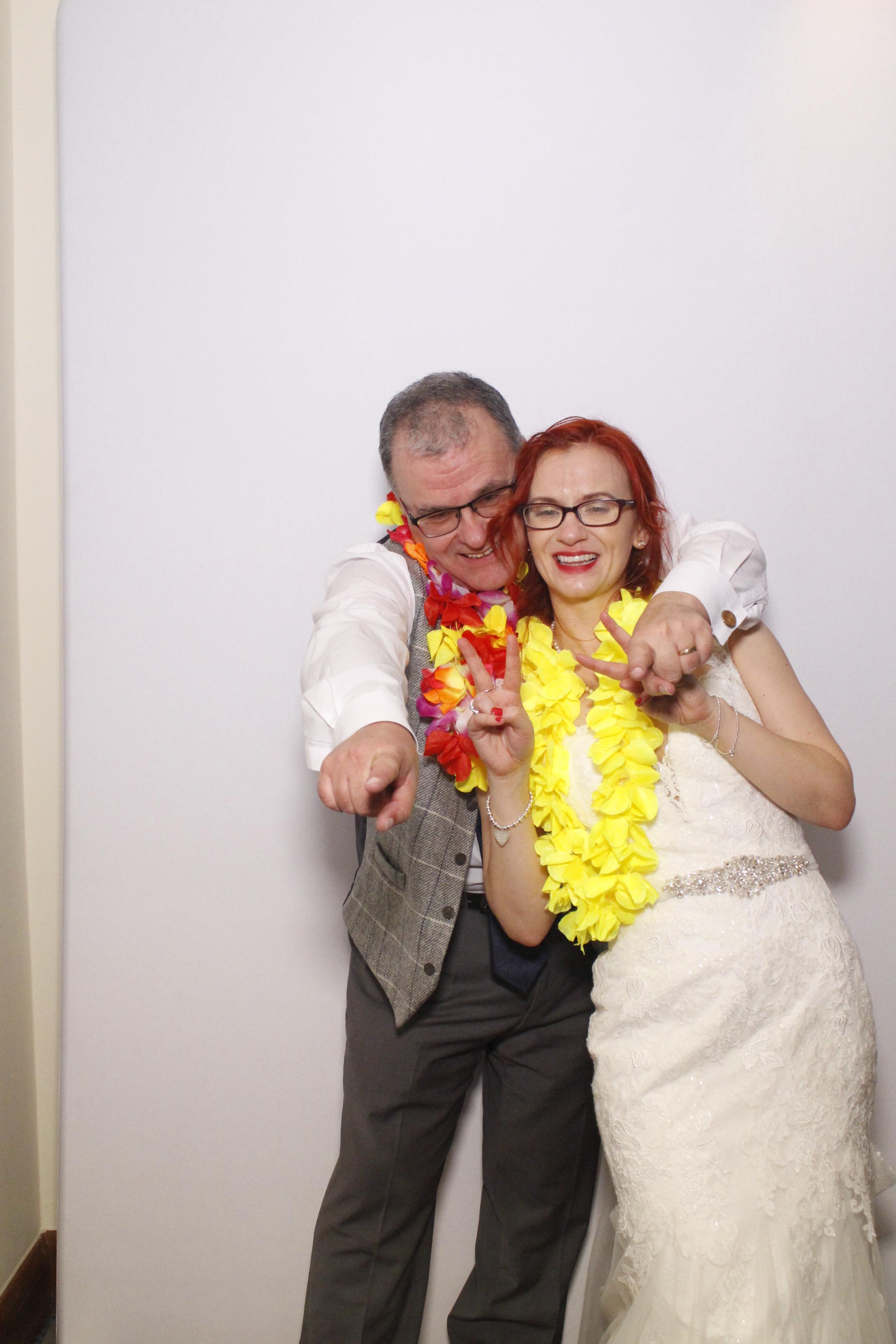 Luke & Emily's Wedding | View more photos from the event at gallery.myphotoboothexperience.co.uk/u/MyPhotoBoothExperienceLtd/Luke-Emilys-Wedding